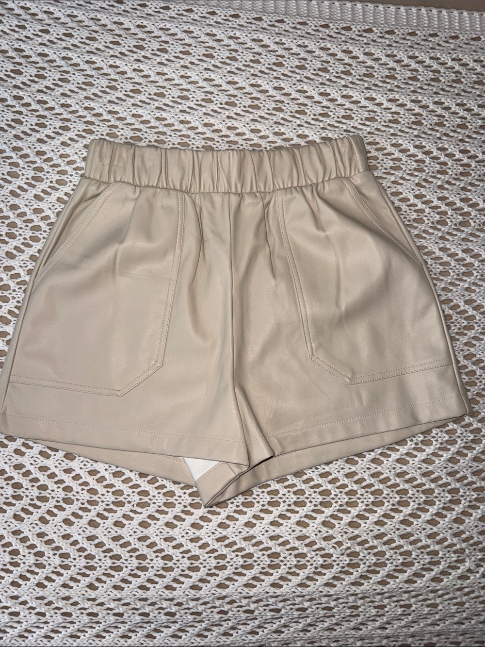 NWOT Steve Madden High-Rise Faux Leather Beige Women's Shorts, S